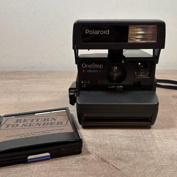Vintage Polaroid Camera One Step Close Up - Picture 1 of 10